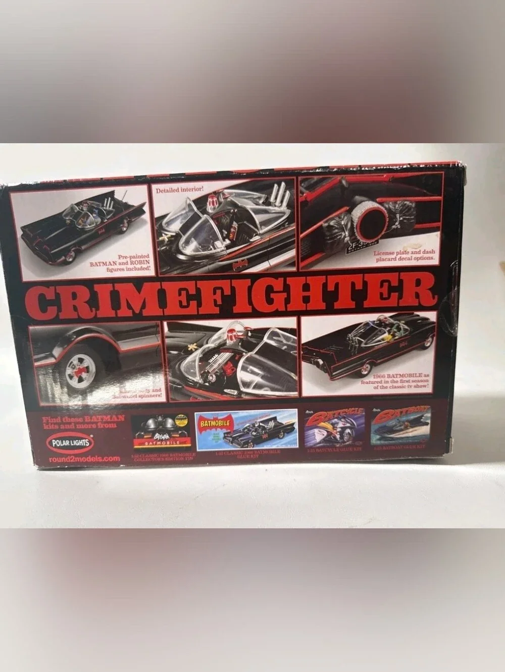 Polar Lights Batmobile 1:25 Scale Model Kit 1966 TV Show w/Figures NEW & SEALED